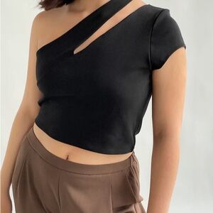 Oak Refined One-Shoulder Women's Top Size M in Beige